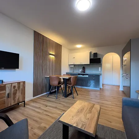 Alpenrot Apartment